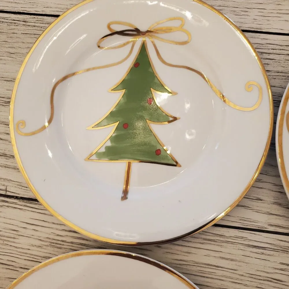 Pier 1 Christmas Gold Rim Dessert/Appetizer Plates Star Tree Ornament Reindeer 4